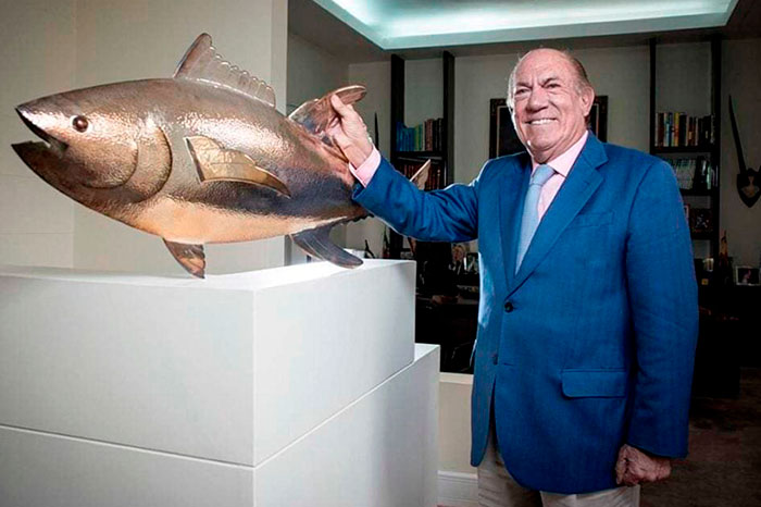Don-Tono-como-pez-en-el-agua