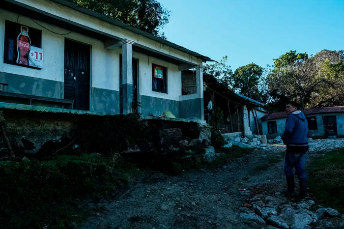 Empresarios-y-gobierno-se-unen-en-beneficio-de-damnificados-por-el-huracan-ETA